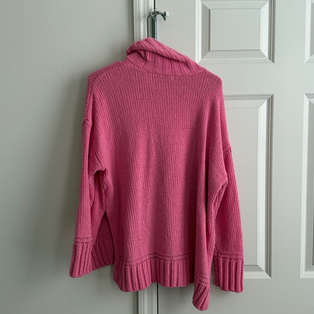Aerie Pink Women's Sweater - Picture 2 of 2